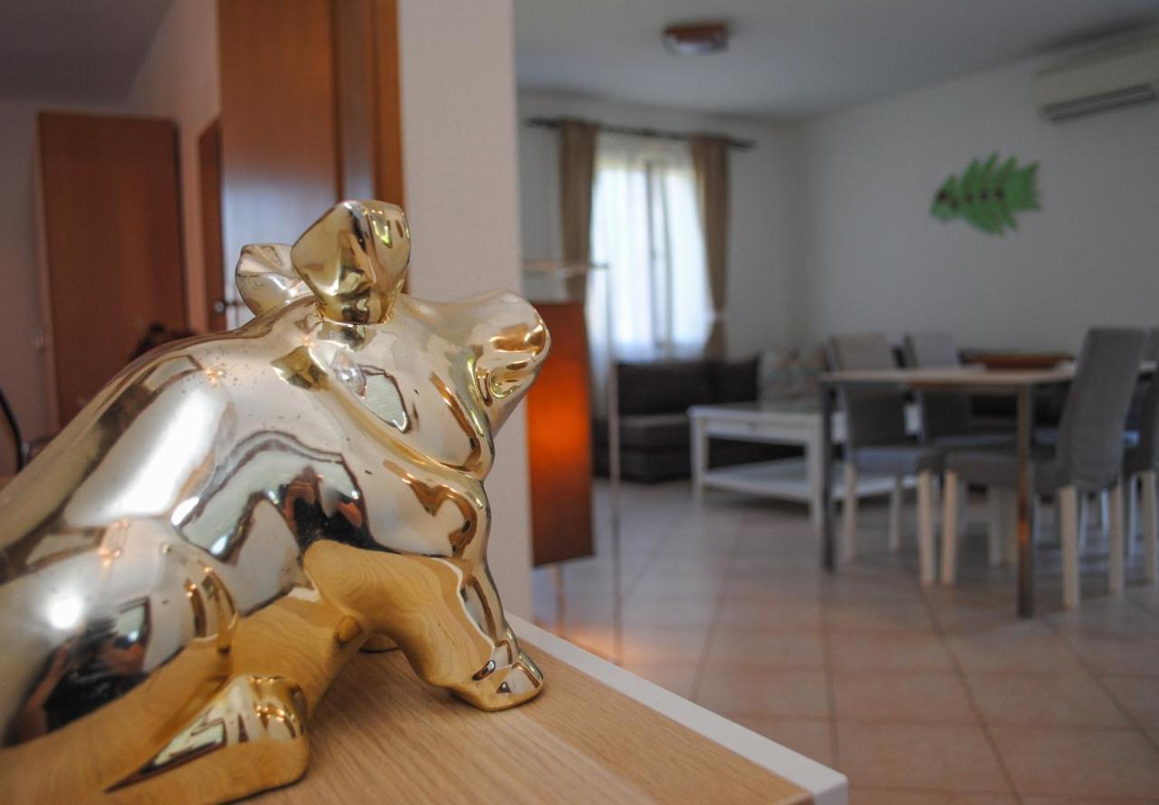 Apartments Dilk Vis Zewnętrze zdjęcie